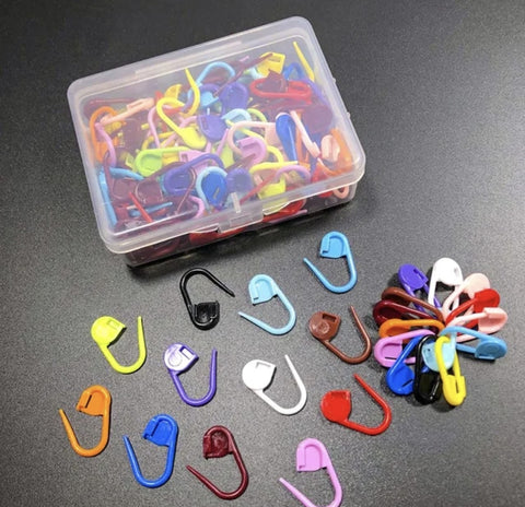 50 pieces Stitch Marker Box